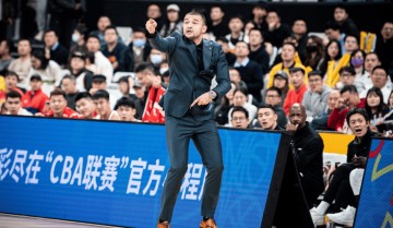 本土球队遭遇外援困扰？教练组调整战术备战下一场