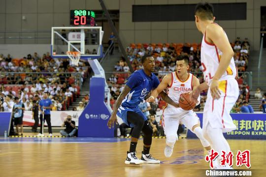 NBA巨星展开爱心公益赛，为慈善籌款